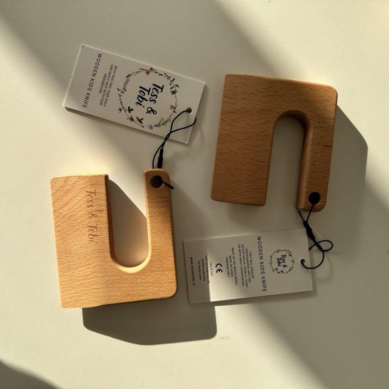 Tess & Tobi - Montessori kindermes van hout