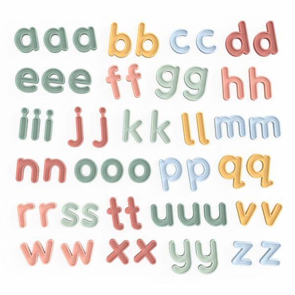 Inspire My Play kleine letters in pastelkleuren met herhaalde letters voor spelling