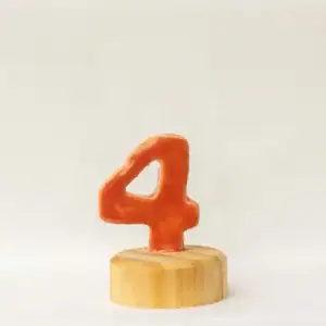 Klein Dappertje | Cijfer 4 steker