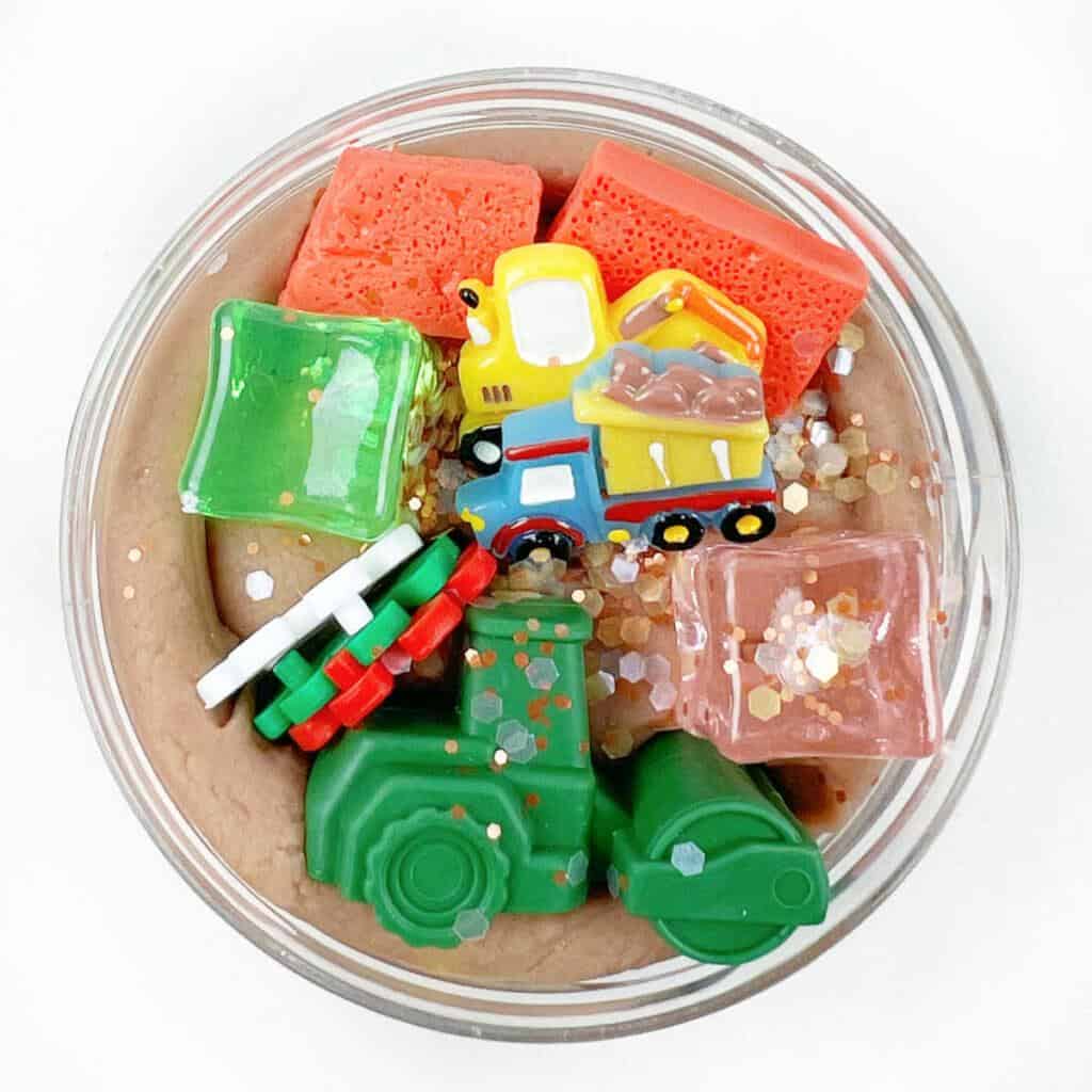 Invitation to Imagine - Surprise Pot Speelklei | Construction