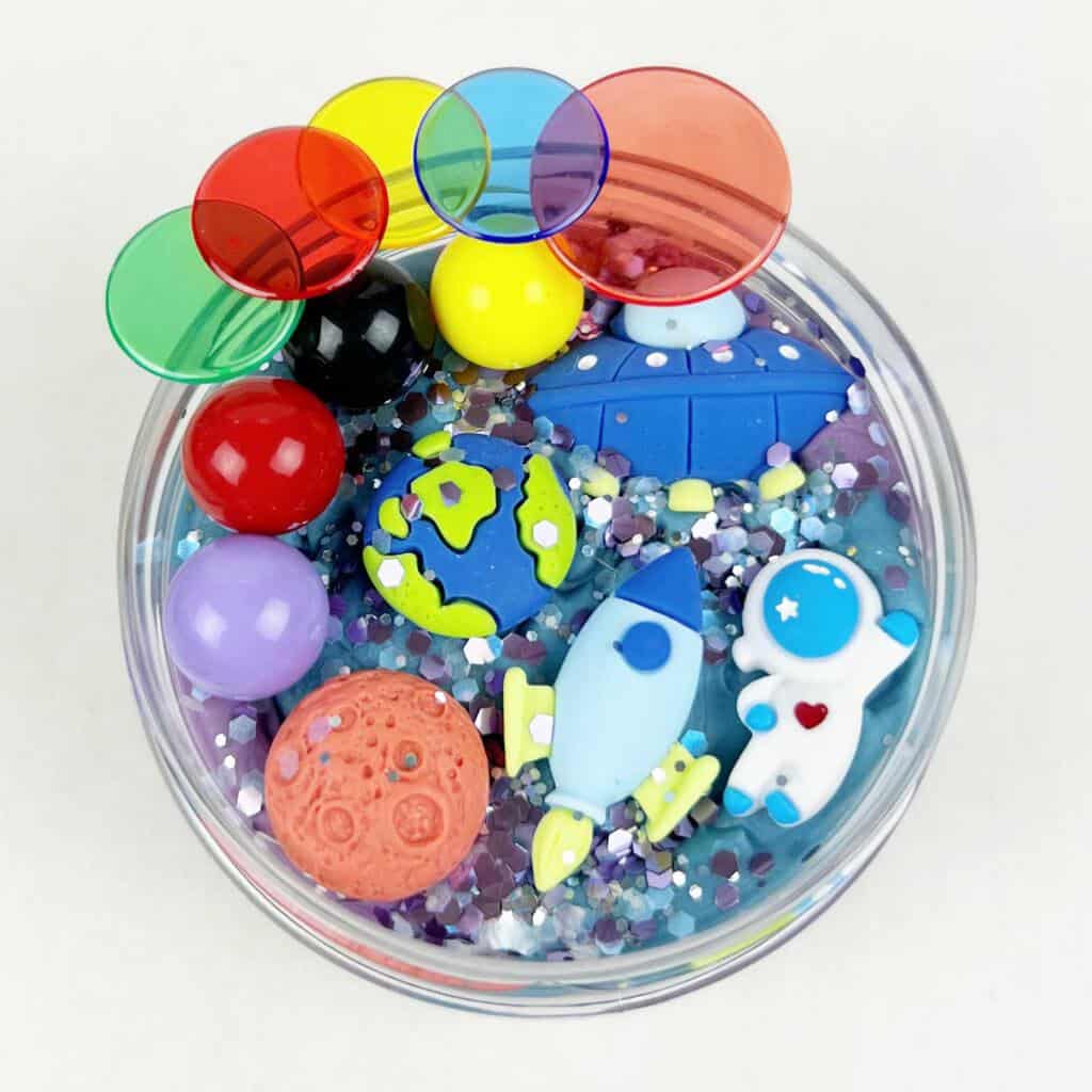 Invitation to Imagine - Surprise Pot Speelklei | Space