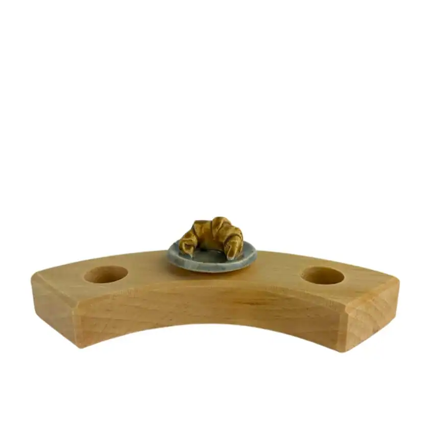 Klein Dappertje | Croissantje op een bordje steker