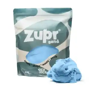 OchOch Zupr Sand Betsy Blue 4 kg, verpakking met blauw speelzand ervoor
