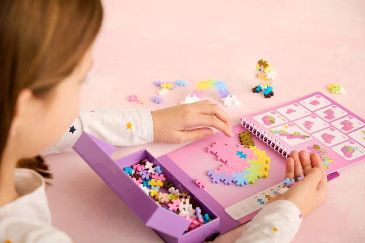 plus-plus-activity-pad-fairy-tale-3.jpg