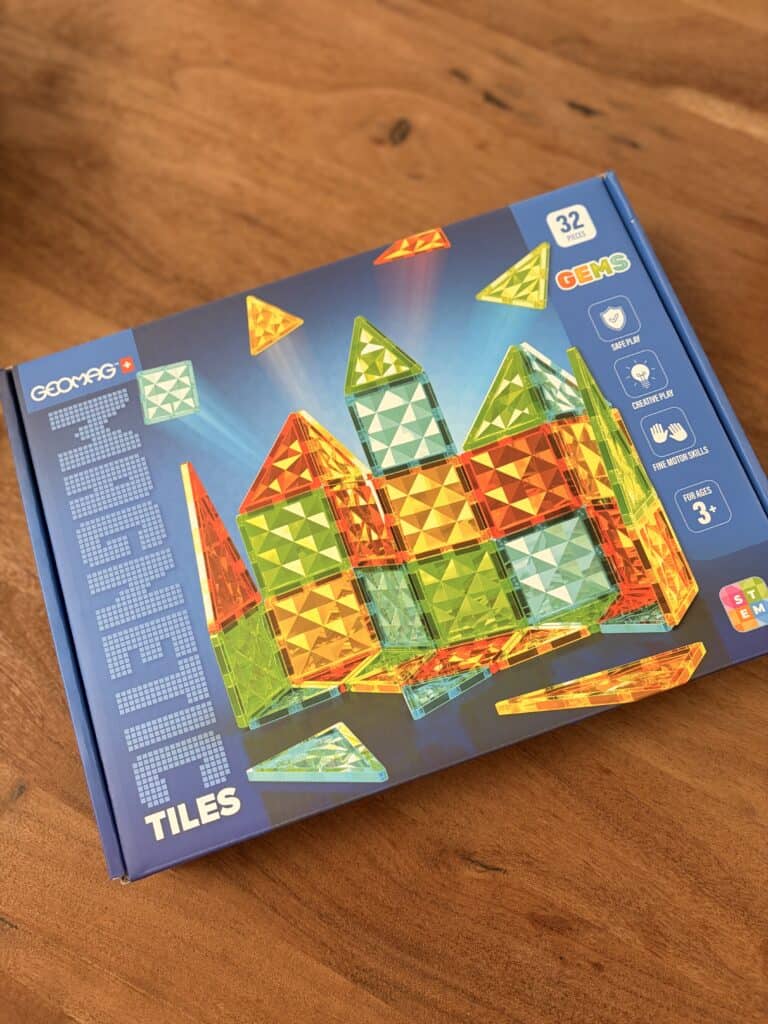 Kleedjesmarkt - GEOMAG Magnetic Tiles Gems 32-delig