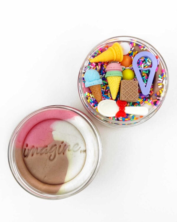 invitation-to-imagine- ice-cream-surprise-pot