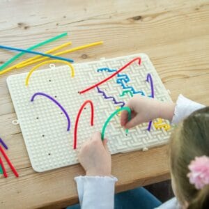 TickiT SiliShapes sensorisch activiteitendoolhof met siliconen koorden
