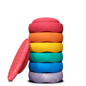 Stapelstein Rainbow Set Classic Winter Special 2026 met zes stapelstenen en rood gespikkeld balansbord
