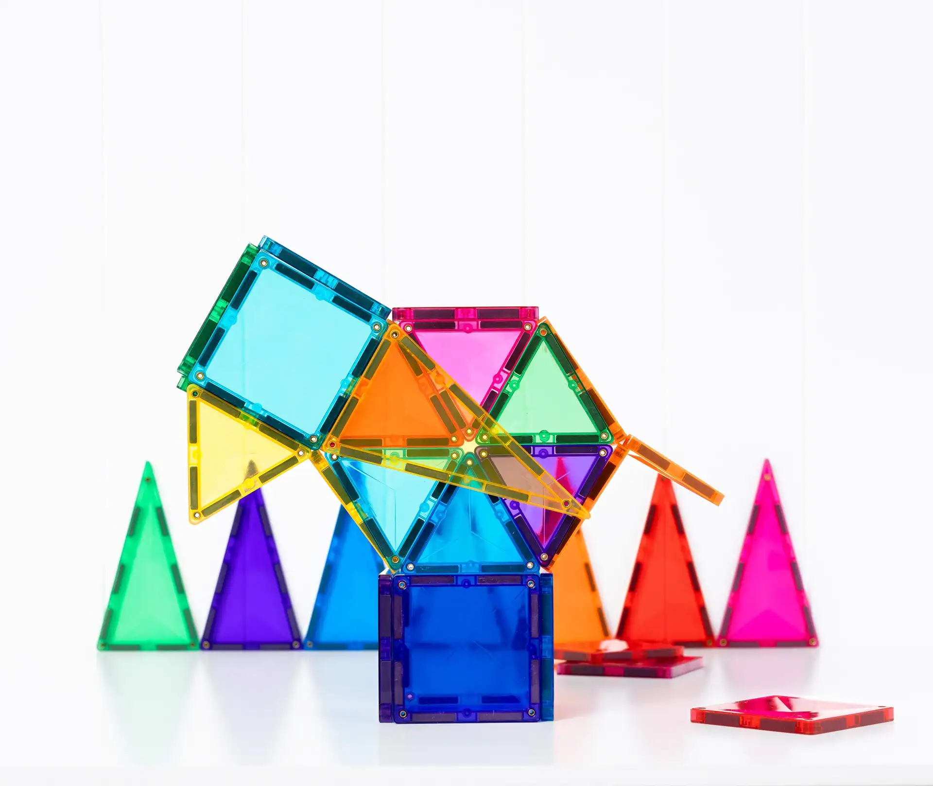 Bouwen met Bright Discovery Pack Eerste bouwwerken met de Connetix Bright Discovery Pack van 32 stuks