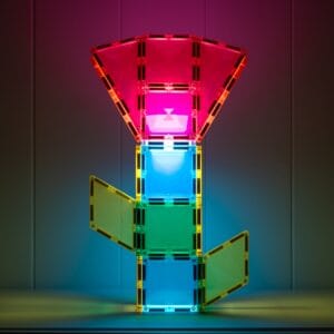 Oplaadbare lichttegel uit de Connetix Light Rocket Pack met drie dimstanden