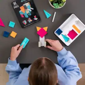 Gedetailleerd diermodel uit de Connetix PRO Build It 4 Ways Animals Pack