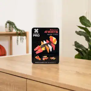 Vier bouwvoorbeelden uit de Connetix PRO Creatures Pack: schorpioen, wesp, krab en libel