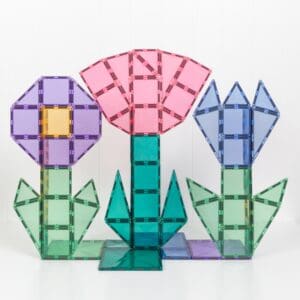 Bloemen gebouwd met Connetix Pastel magnetische tegels