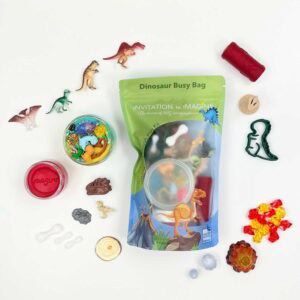 Invitation to Imagine Dinosaur Busy Bag met natuurlijke speelklei en dinosaurusaccessoires