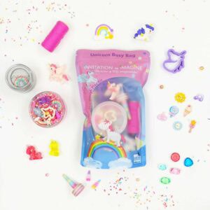 Invitation to Imagine Unicorn Busy Bag met natuurlijke Dutch Dough speelklei en accessoires