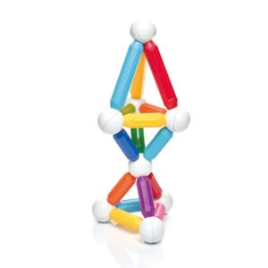 Bouwwerk van gekleurde magnetische staven en witte bollen uit de SmartMax Builder Set