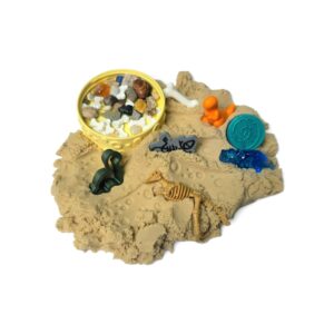 Magic Sand met botjes, stenen en archeologische vormpjes uit SensoryFun Play & Create ArcheoFun